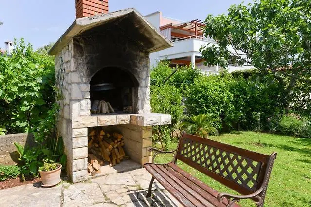 Apartment Dorotea'S Place